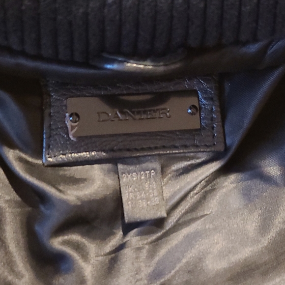 Danier Bomber Jacket XXS - Picture 3 of 11